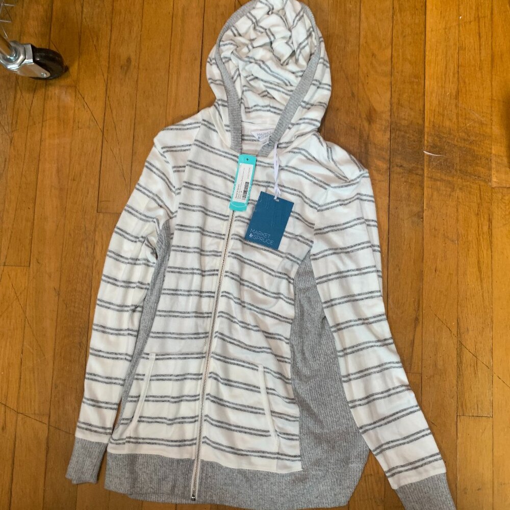 Market & Spruce Stitch Fix Shirt Womens Hoodie: NEW WITH TAGS: Size: Medium